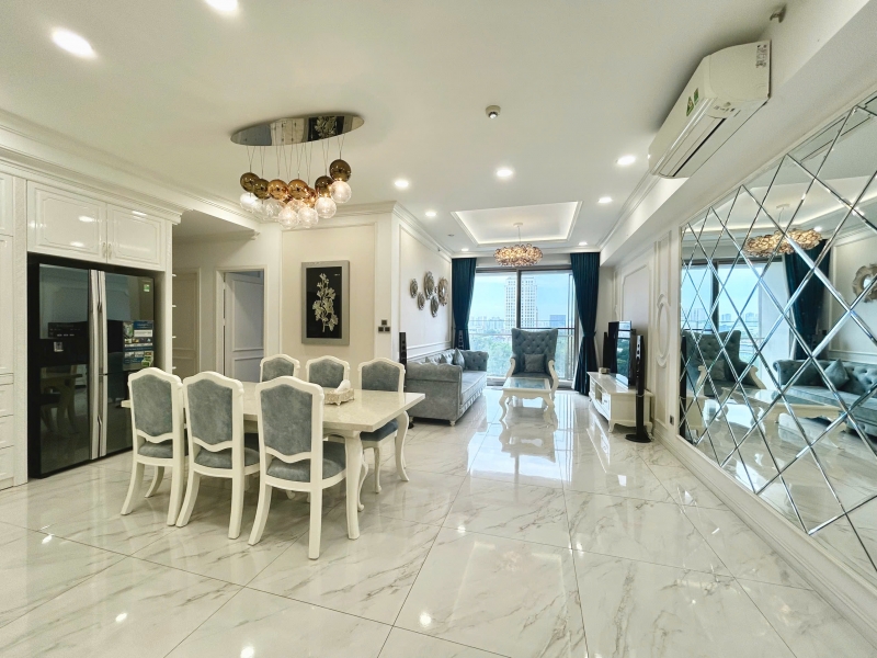 ban can ho midtown 3 phong ngu view song full noi that co o xe