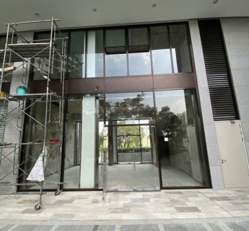 ban midtown shophouse view duong lon tan phu  ?? co gac kinh doanh tot