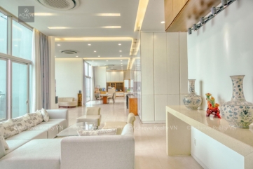 ban penthouse tang cao  ?? view toan canh thanh pho   song tai riviera point