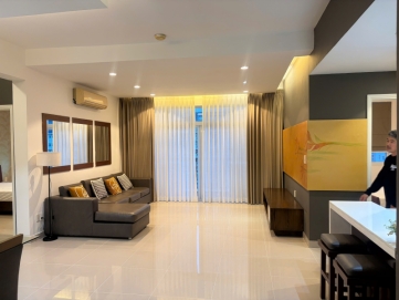 cho thue can ho canh vien 3 phong ngu full noi that view thoang