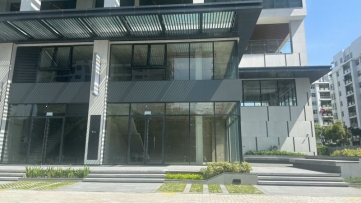 cho thue shophouse goc lon nhat the aurora 2 tang dien tich 270m ?