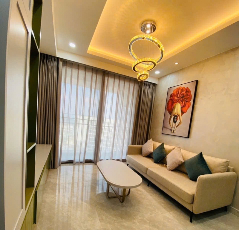 elegant 2 bedroom home for rent at midtown with private parking