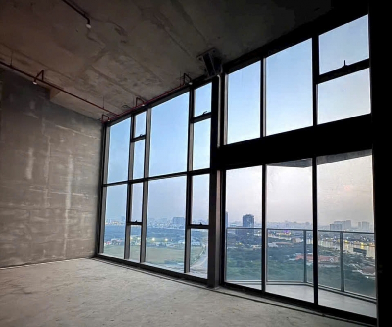 exclusive penthouse at metropole opera with river and district 1 views