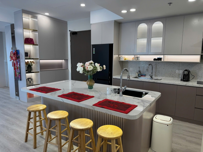 luxury 5 bedroom apartment for rent at the antonia with premium furnishings and 2 parking spaces