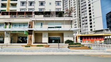 shophouse for sale  ?? riverside residence