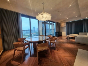 spacious 3 bedroom apartment for rent at empire city cove with private elevator