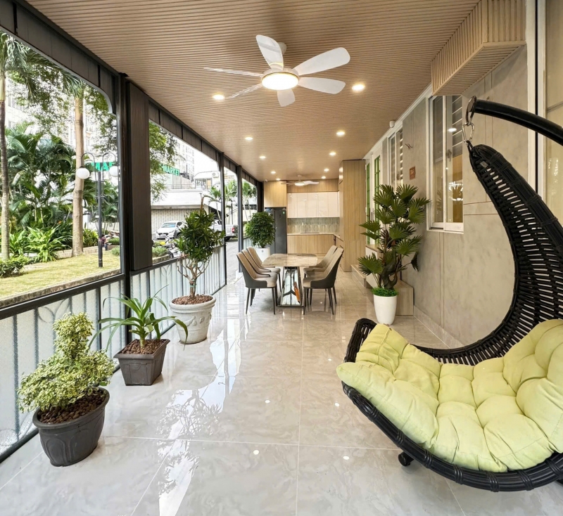 spacious 3 bedroom apartment with active lease for sale at sky garden 3