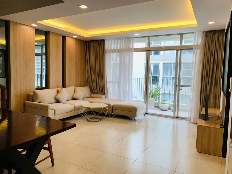star hill garden penthouse  ?? spacious 3 bedroom luxury living with private outdoor space