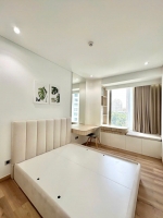 corner 3 bedroom fully furnished apartment for sale at midtown phu my hung with parking