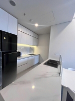 ban can ho 2 phong ngu tai cardinal court full noi that view thoang co cho dau xe