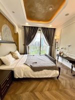 ban can ho 3 phong ngu midtown voi view song noi that cao cap va o xe ham