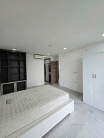 ban can ho green valley 3 phong ngu full noi that khong gian rong thoang