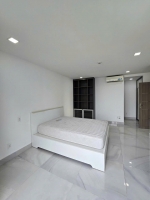 ban can ho green valley 3 phong ngu full noi that khong gian rong thoang