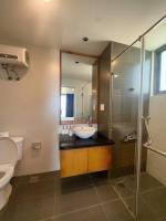 ban can ho hung phuc 2pn full noi that view thoang da co so hong