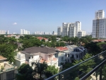 ban can ho hung phuc 2pn view villa yen tinh full noi that co o xe