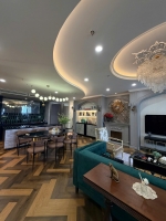 ban can ho midtown 3 phong ngu full noi that co o xe ham gia tot