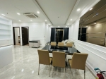 ban can midtown 3pn view song thoang dep full noi that kem o xe