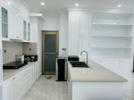ban can midtown 3pn view song thoang dep full noi that kem o xe