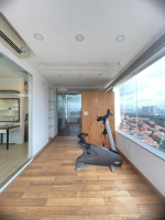 luxury garden court penthouse for sale with 4 bedrooms and private garden