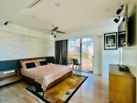 luxury garden court penthouse for sale with 4 bedrooms and private garden