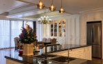 ban penthouse midtown phu my hung 4 phong ngu full noi that cao cap co o xe ham va so hong rieng