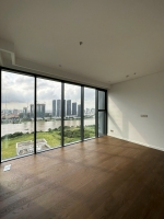 4 bedroom apartment at the crest metropole with river and ba son bridge view