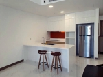 the most luxury apartment in nguyen huu canh street   sunwah pearl 2 bedrooms fully furnished high floor good price for rent