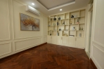 can ho sang trong va rong rai cho thue tai riverpark residence voi day du noi that
