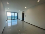 no option apartment for rent in sunwah pearl with beautiful furniture