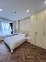 modern 2 bedroom apartment for rent at midtown with fully furnished interiors and prime location