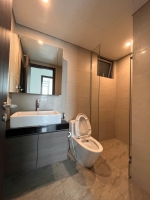 cho thue can ho 2pn empire city tilia 98m2 view song quan 1