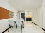 modern 1 bedroom apartment at empire city linden for rent