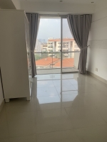 unfurnished apartment for rent in garden plaza with 3 bedrooms