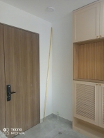 midtown modern 2 bedroom apartment with private parking and villa view for rent