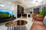cho thue can ho midtown 2pn full noi that hien dai co o xe view thoang dep