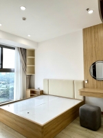 cho thue can ho midtown 3 phong ngu full noi that moi co o xe