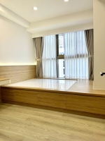 cho thue can ho midtown 3 phong ngu full noi that moi co o xe