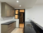 apartment for rent at the view with 3 bedrooms and an open airy view